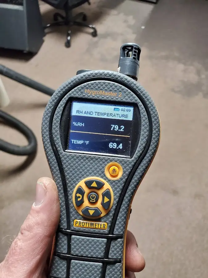 Moisture meter humidity assessment for Mold Remediation & Removal in Huntington Beach
